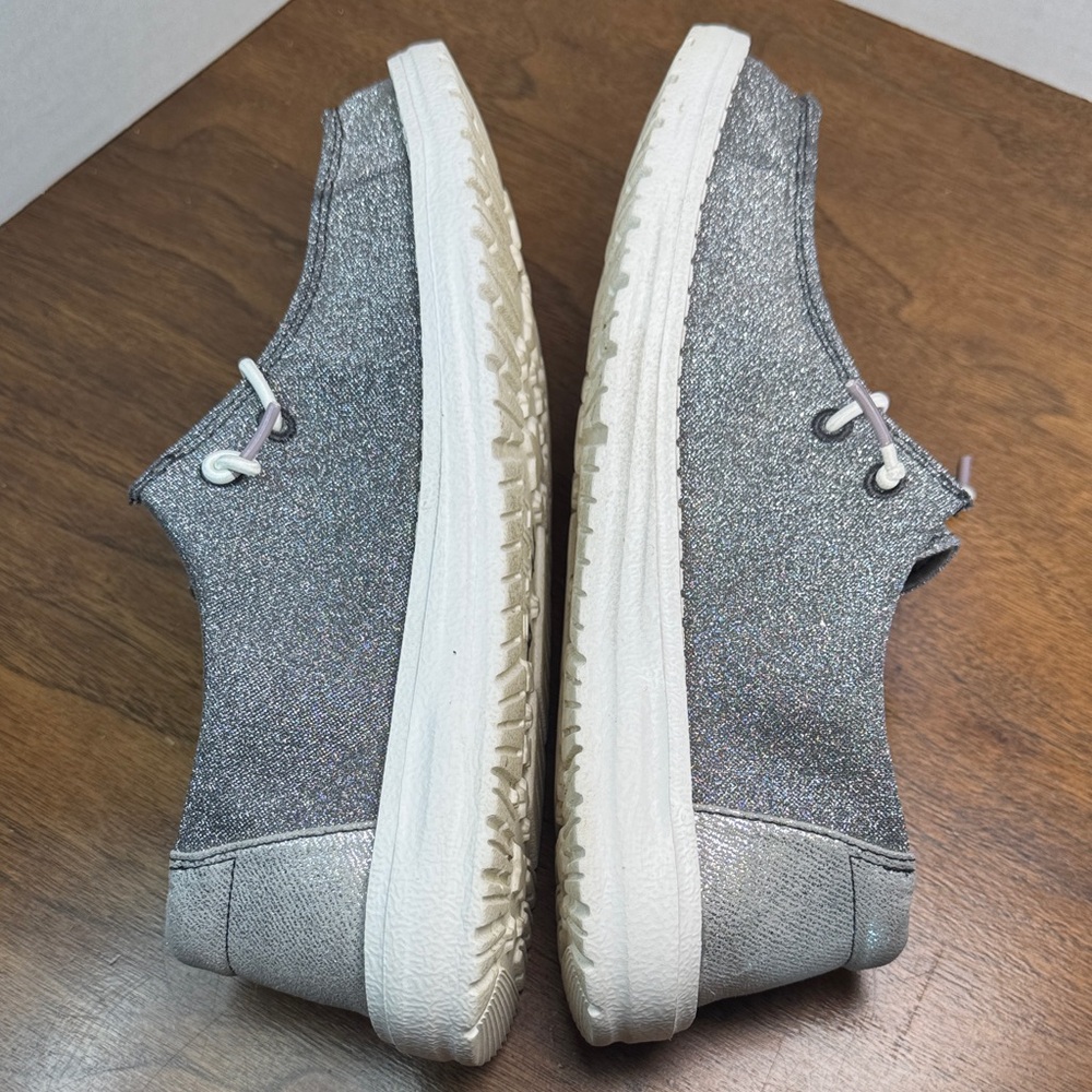 Hey Dude Womens Wendy Metallic Silver Sparkle Slip-on Shoes, Charcoal sz 6 - Picture 10 of 14